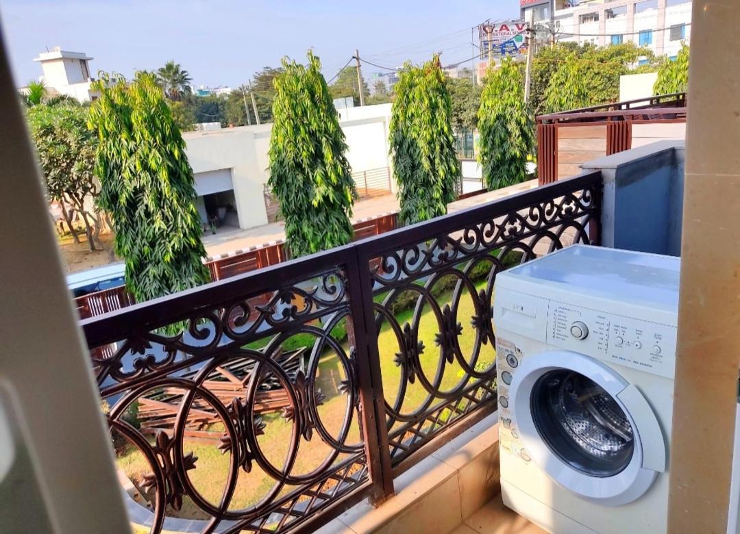 When In Gurgaon - Artemis Hospital 1 Min Walk, Fortis & Medanta 4 Mins Drive Zewnętrze zdjęcie